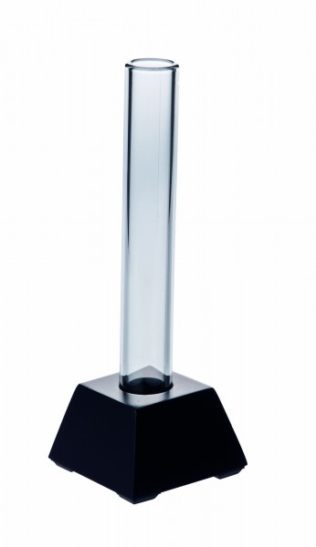 Reagenzglas auf Holzblock